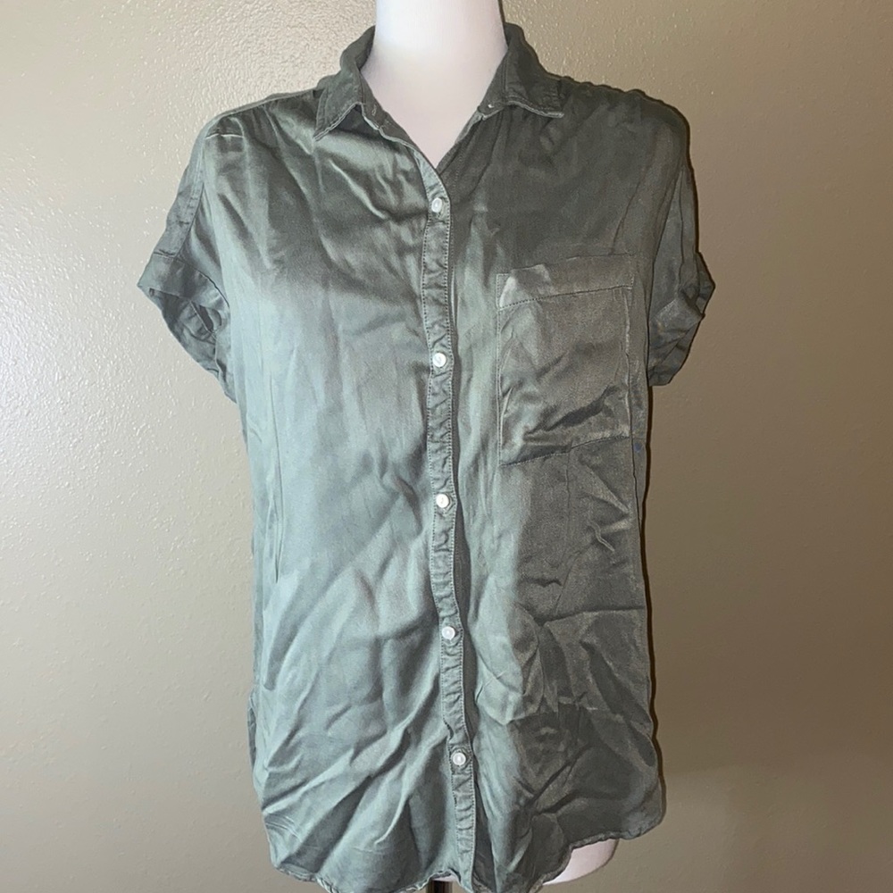 Aerie Button Down Short Sleeve, Size M